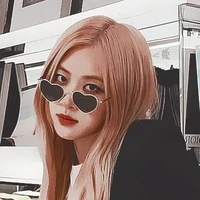 Rose🕶