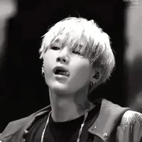 suga😈
