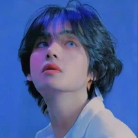 Kim Taehyung (Alfa Dominante)