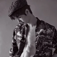 อี้(พระเอกตอนโรคจิต)​