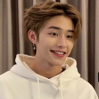 ทิว(เพื่อนพระเอก+ตอนโต)