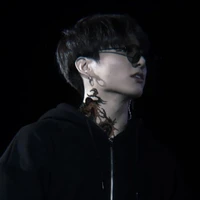 คินห์(พระเอก)