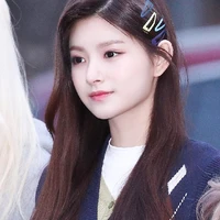 sullyoon(𝐧𝐨𝐨𝐲𝐥𝐥𝐮𝐬☘︎)