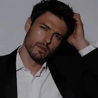 Gustavo