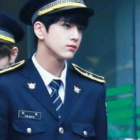 องครักษ์(คิวมัส)