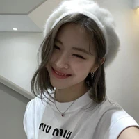 •Delviana-Vivi[Suster]•