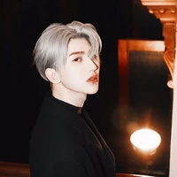 กาย   พ่อนายเอก