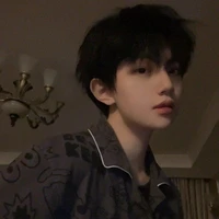 ชู(เพิ่อนนายเอก+คนสนิทนิก)