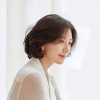 พลอย