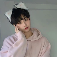 ทิวลิป//นายเอก