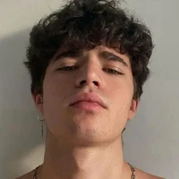 Carlos { braço direito }