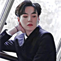 YOONGI