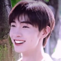 นิว(เพื่อนร่วมห้อง)