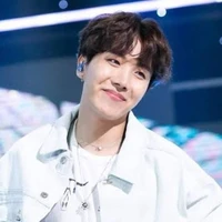 kim Hoseok (hobi)