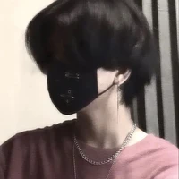 มิค(พระเอก+ครูสอนดาบ)