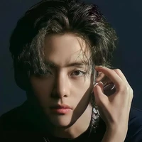 Taehyung/V