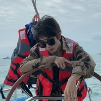 แชมเปญ🍾(เพื่อนสนิทพ.อ+ฮอตเนิร์ด)