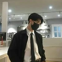 เอเลน:พระเอก