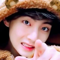 Cute author 😗