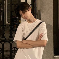 ม่อน//พอ