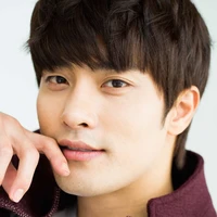 Do-yun (도윤)