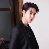doyoung alexander  (dady jinsujenros)