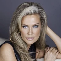 Sara Stones (FL mom)