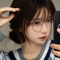 เบอร์ลิน/นางเอก