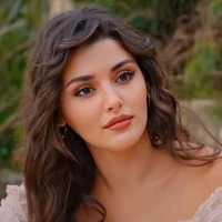 Maria Sánchez (FL mom)