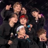 bts(ทั้งวง)