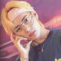 Kim Taehyung (Anggota M