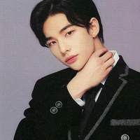 Hwang Hyunjin