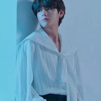 Kim Taehyung ( V)