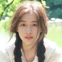 กอหญ้า(นางเอก)