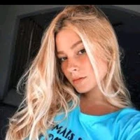 gabriela(filha do padrastro)