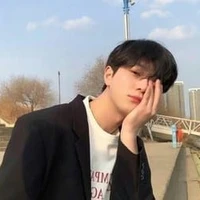 แซม(เพื่อพระเอก+เพื่อนนางเอก+รองหัวหน้า)