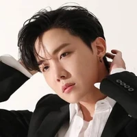 hoseok (hope)