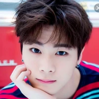 moonbin (moon)