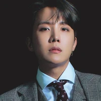 Hoseok [A.P] –23 años–