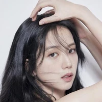 *jisoo*(momy ENHYPEN)