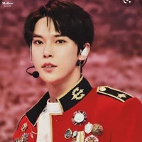 Doyoung Lardveiro ( King )