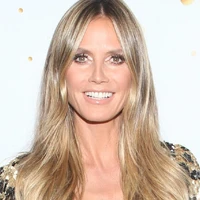 Mrs. Cash (ibu Dean)