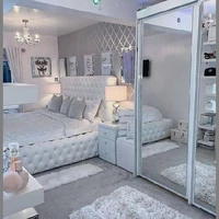 quarto Laura