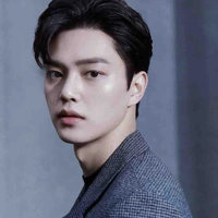 ฟีลาส (พี่ชายนางเอก+พระรอง)