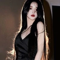 โรส(แม่นางเอก)