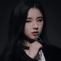 Viona/Vivi/Ona [Viona Audya Archie]