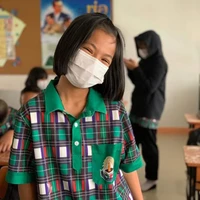 เเก้ว