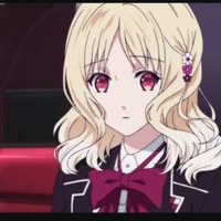 Yui komori