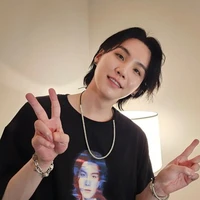 lee Yoongi Albert Gibran