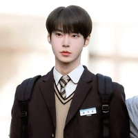 Hwang Doyoung